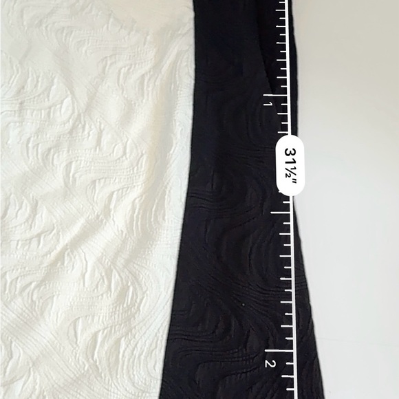 Roz & Ali sleeveless black and white dress size 14 - Picture 3 of 7